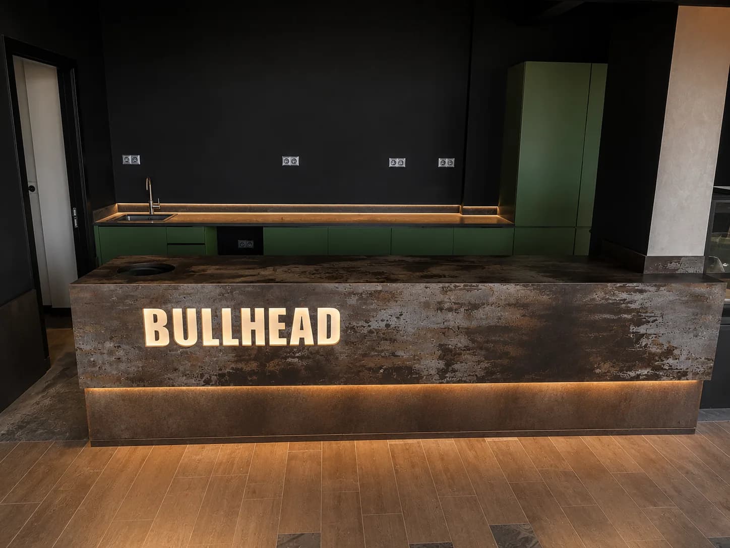 Bullhead Cafe Theken-Projekt